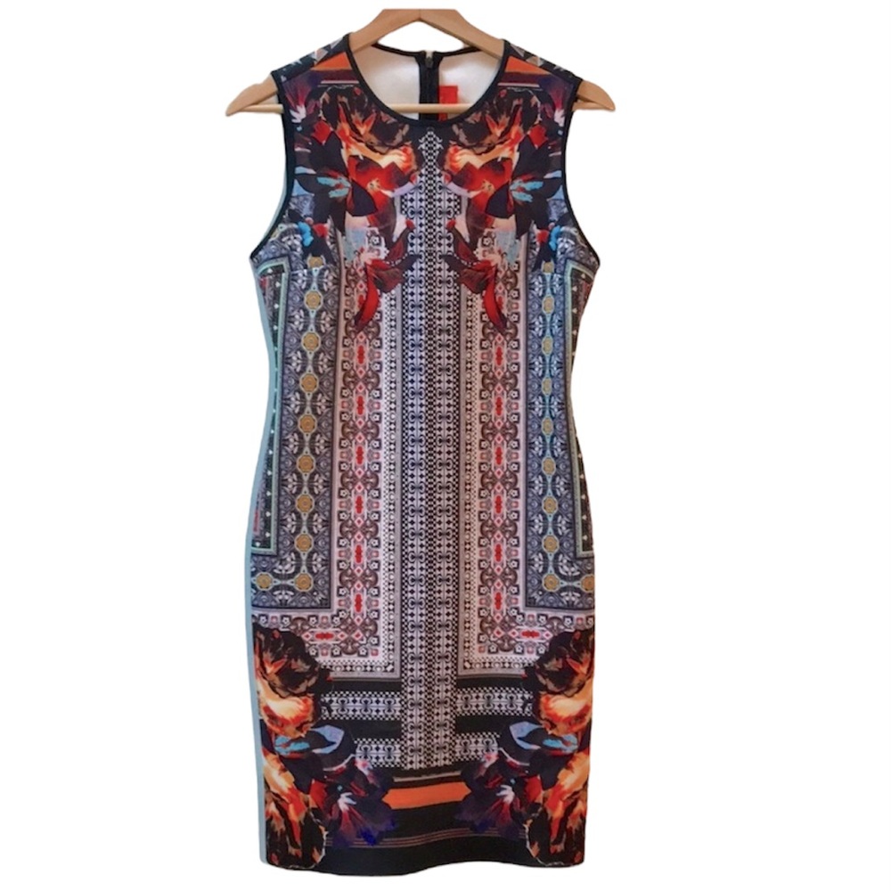 Sleeveless Multicolor Printed Sheath Dress